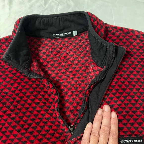 Southern Marsh Small Red Black Fleece Pullover Soft Warm Winter Sweater 1/4 zip - Picture 4 of 13